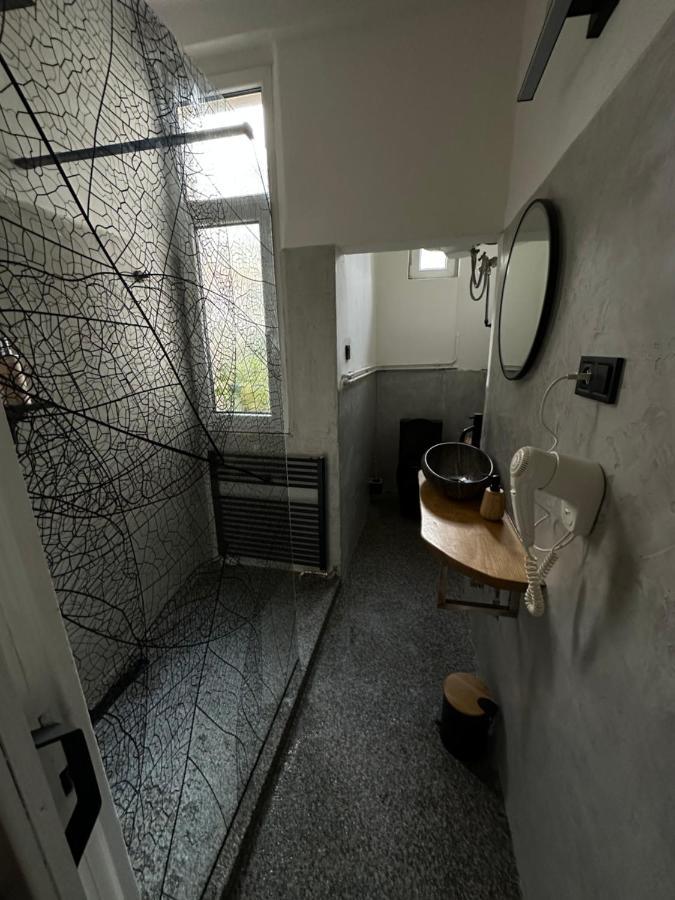 Apartman Lucian Praga Exterior foto