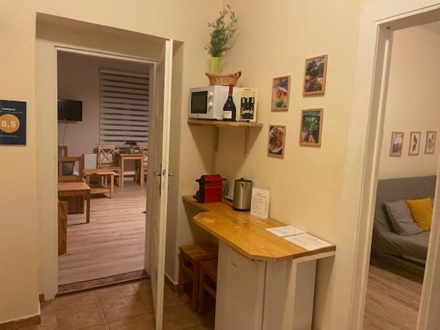 Apartman Lucian Praga Exterior foto