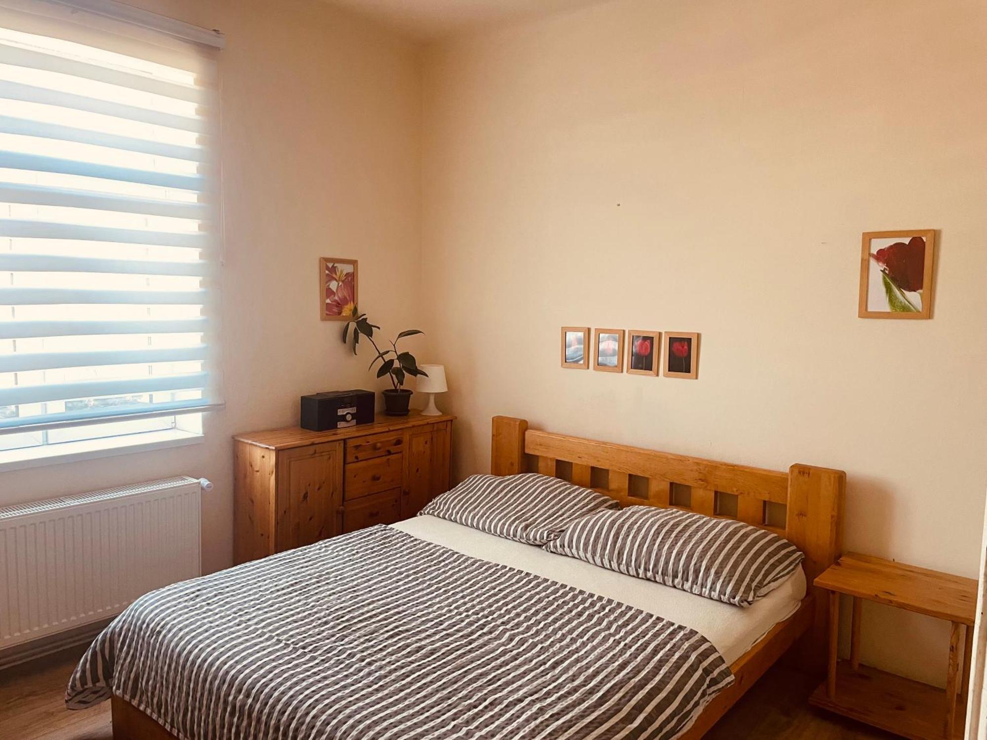 Apartman Lucian Praga Exterior foto